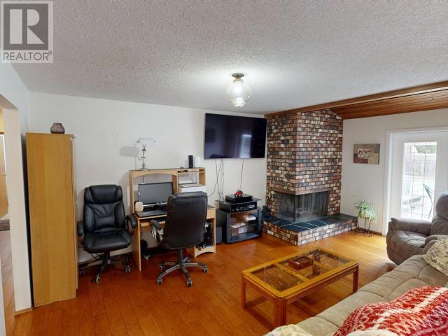 












3700 MACKENZIE AVE

,
Powell River,




British Columbia
