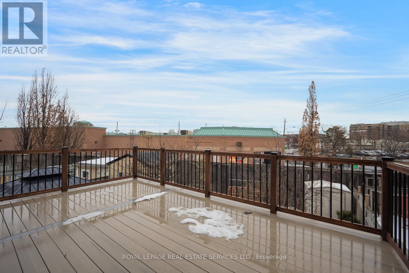 












245 TOUCHSTONE DRIVE

,
Toronto,




Ontario
M6M5J7

