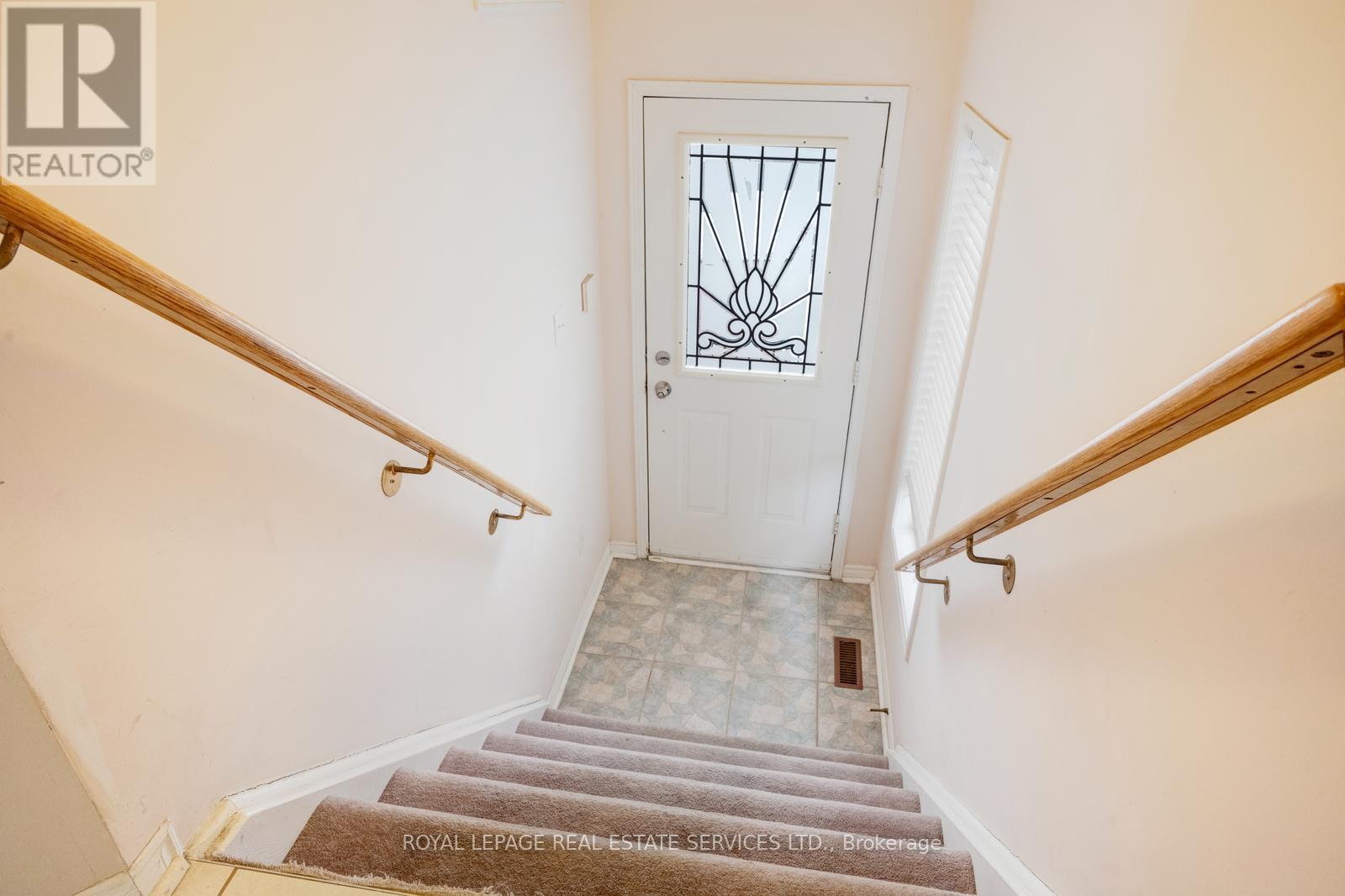 












245 TOUCHSTONE DRIVE

,
Toronto,




Ontario
M6M5J7

