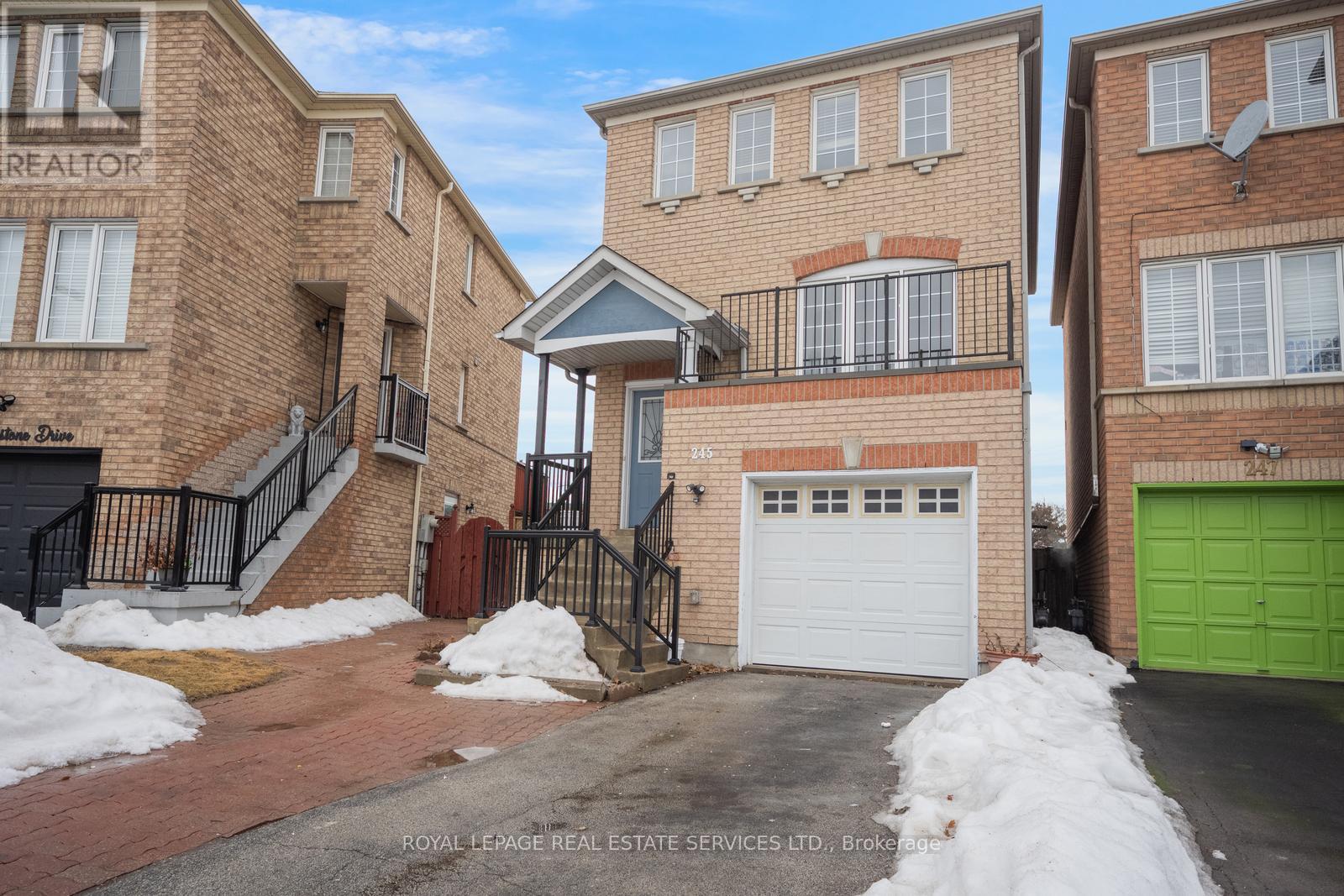 












245 TOUCHSTONE DRIVE

,
Toronto,




Ontario
M6M5J7

