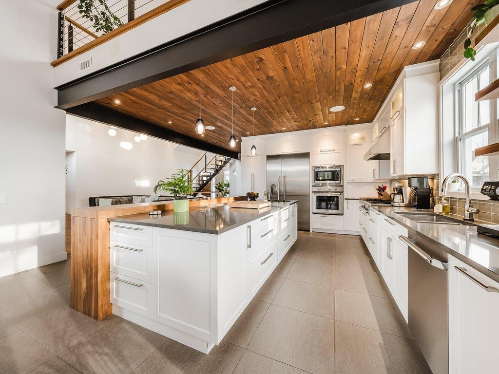 









137


Rue Forbin-Janson

,
Mont-Saint-Hilaire,




QC
J3H6L9

