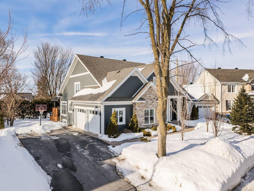 









137


Rue Forbin-Janson

,
Mont-Saint-Hilaire,




QC
J3H6L9

