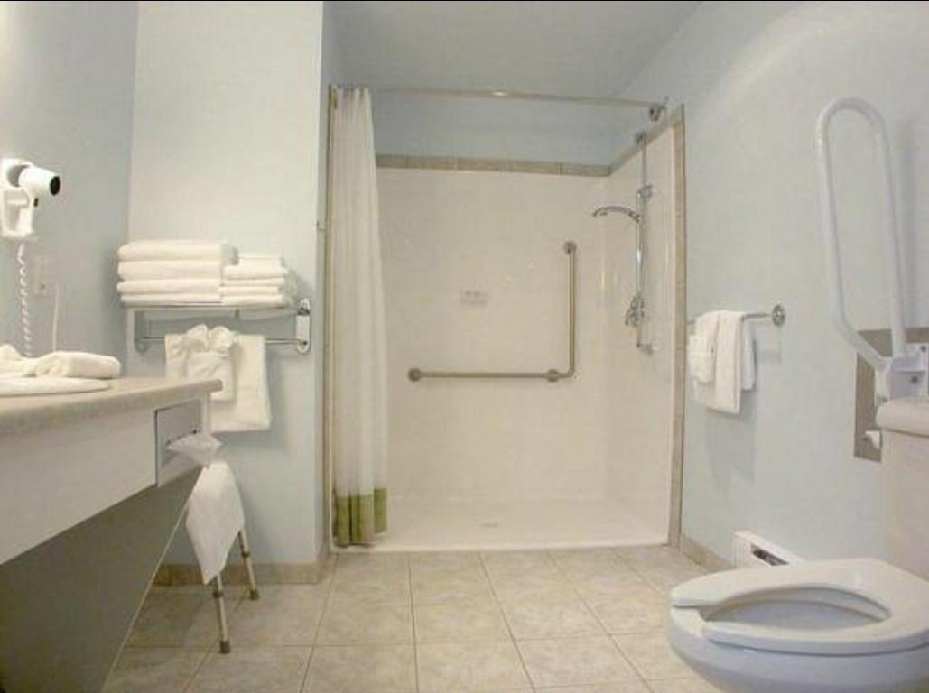 









2037


Hunter Frontage

Road,
Christina Lake,




BC
V0H 1E2


