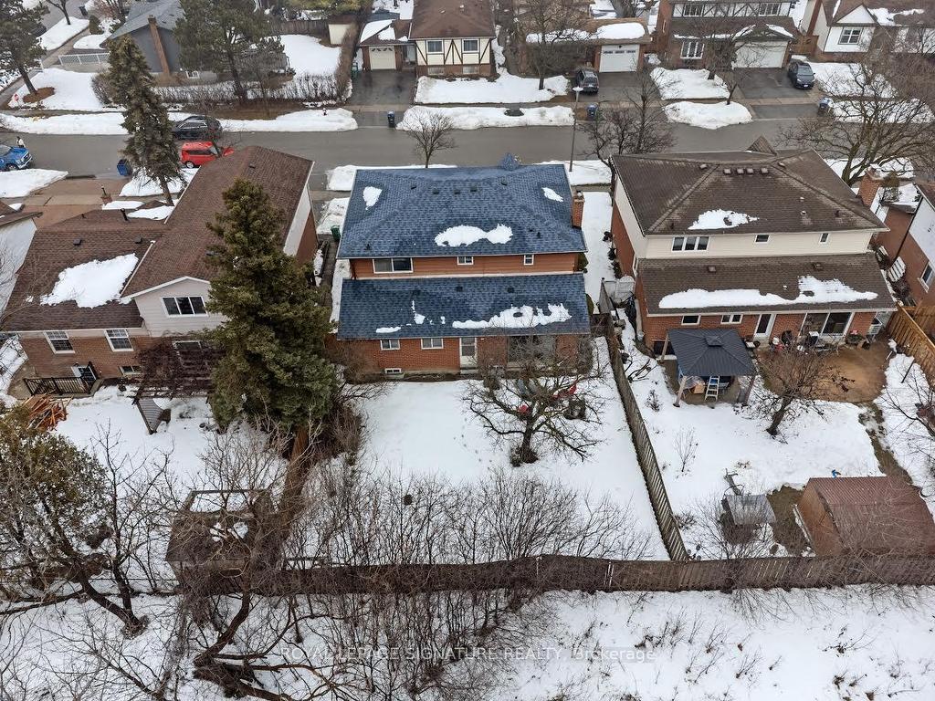 









11


Kirkland

Road,
Brampton,




ON
L6V 2W5


