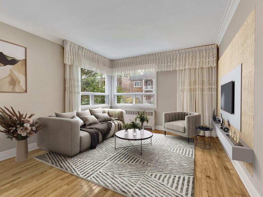 









4589

 - 4591


Av. de Hampton

,
Montréal (Côte-des-Neiges/Notre-Dame-de-Grâce),




QC
H4A2L5

