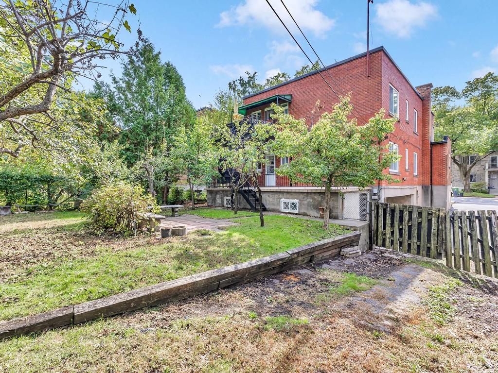 









4589

 - 4591


Av. de Hampton

,
Montréal (Côte-des-Neiges/Notre-Dame-de-Grâce),




QC
H4A2L5

