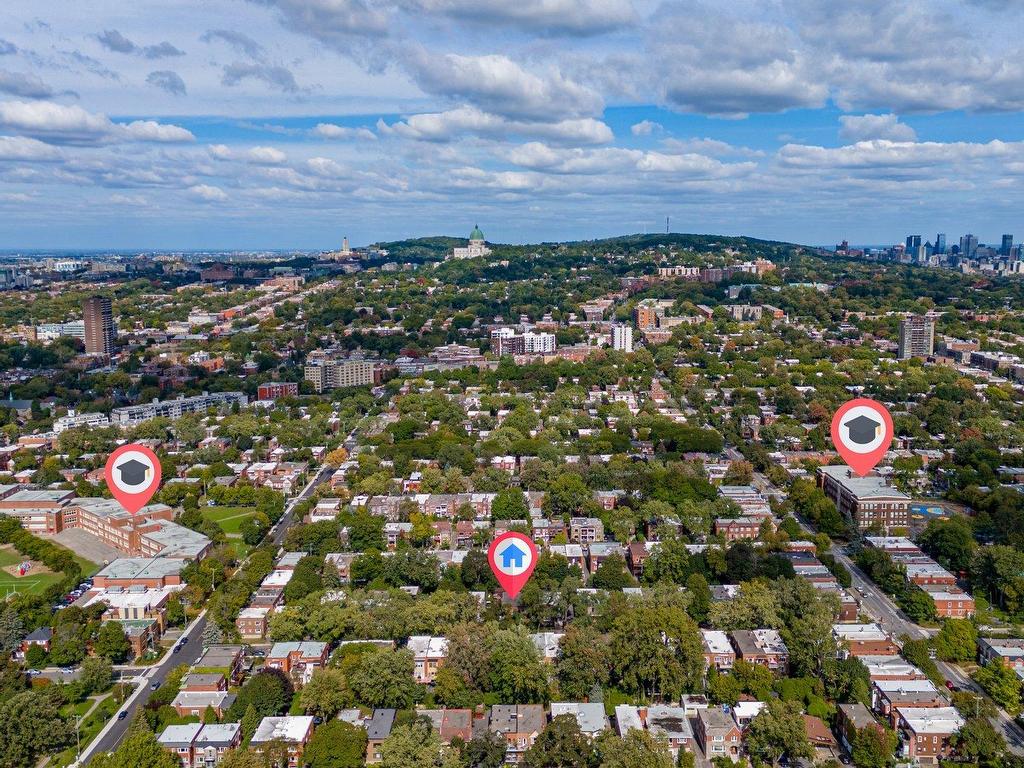 









4589

 - 4591


Av. de Hampton

,
Montréal (Côte-des-Neiges/Notre-Dame-de-Grâce),




QC
H4A2L5

