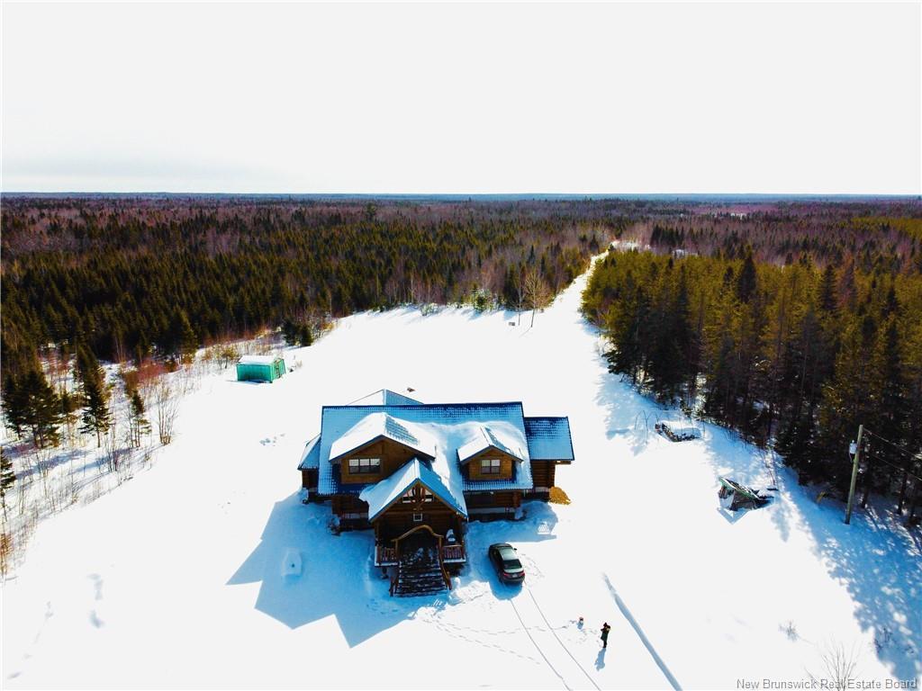 









50


Chemin Duval

,
Petit-Paquetville,




NB
E8R 2C7

