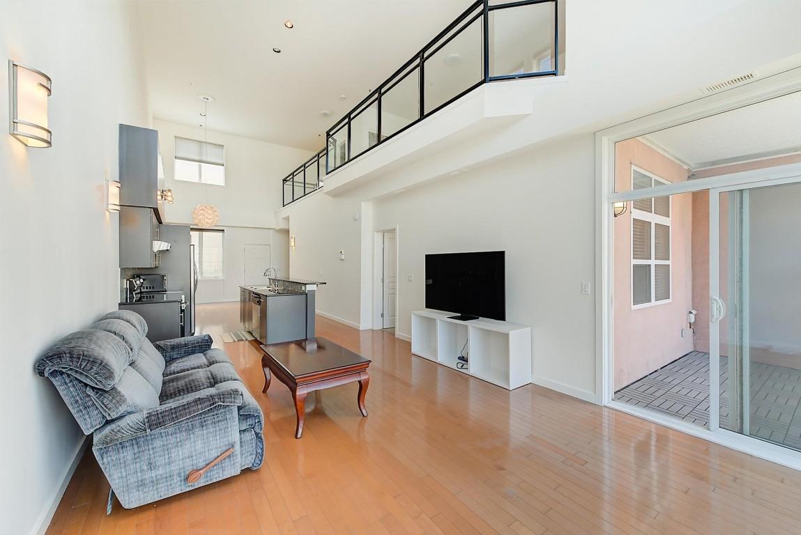 









1331


Ellis

Street, 414,
Kelowna,




BC
V1Y 1Z9

