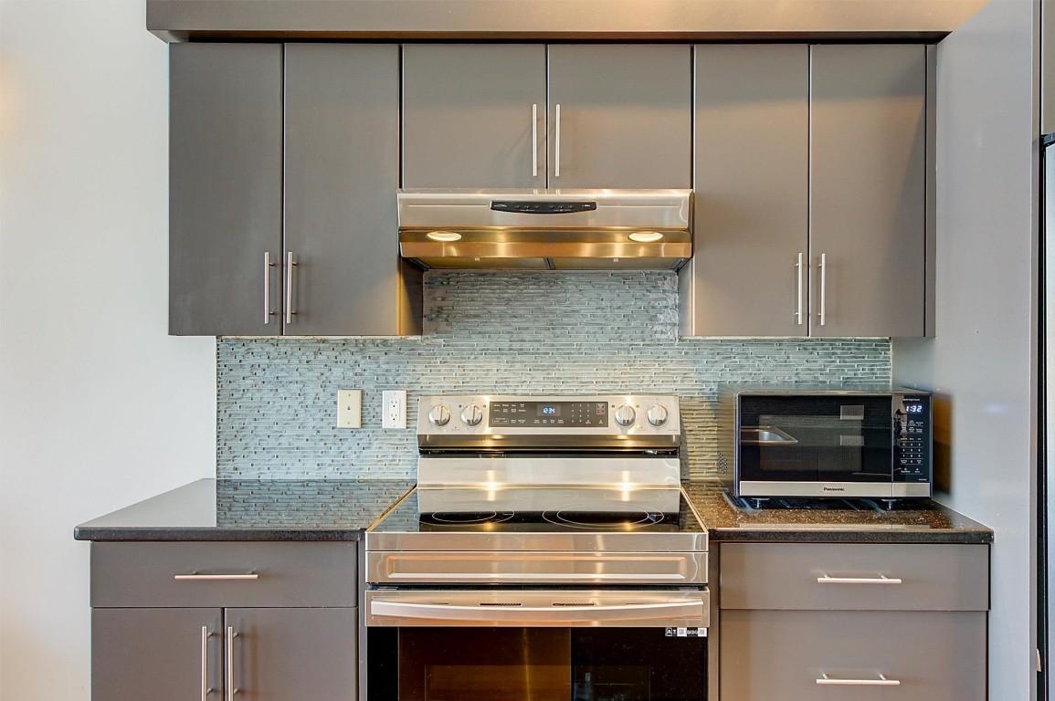 









1331


Ellis

Street, 414,
Kelowna,




BC
V1Y 1Z9

