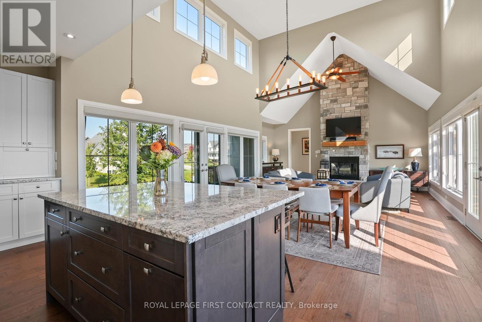 












3 MORGAN DRIVE

,
Oro-Medonte,




Ontario
L0K1E0

