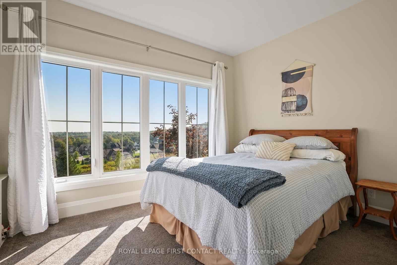 












3 MORGAN DRIVE

,
Oro-Medonte,




Ontario
L0K1E0

