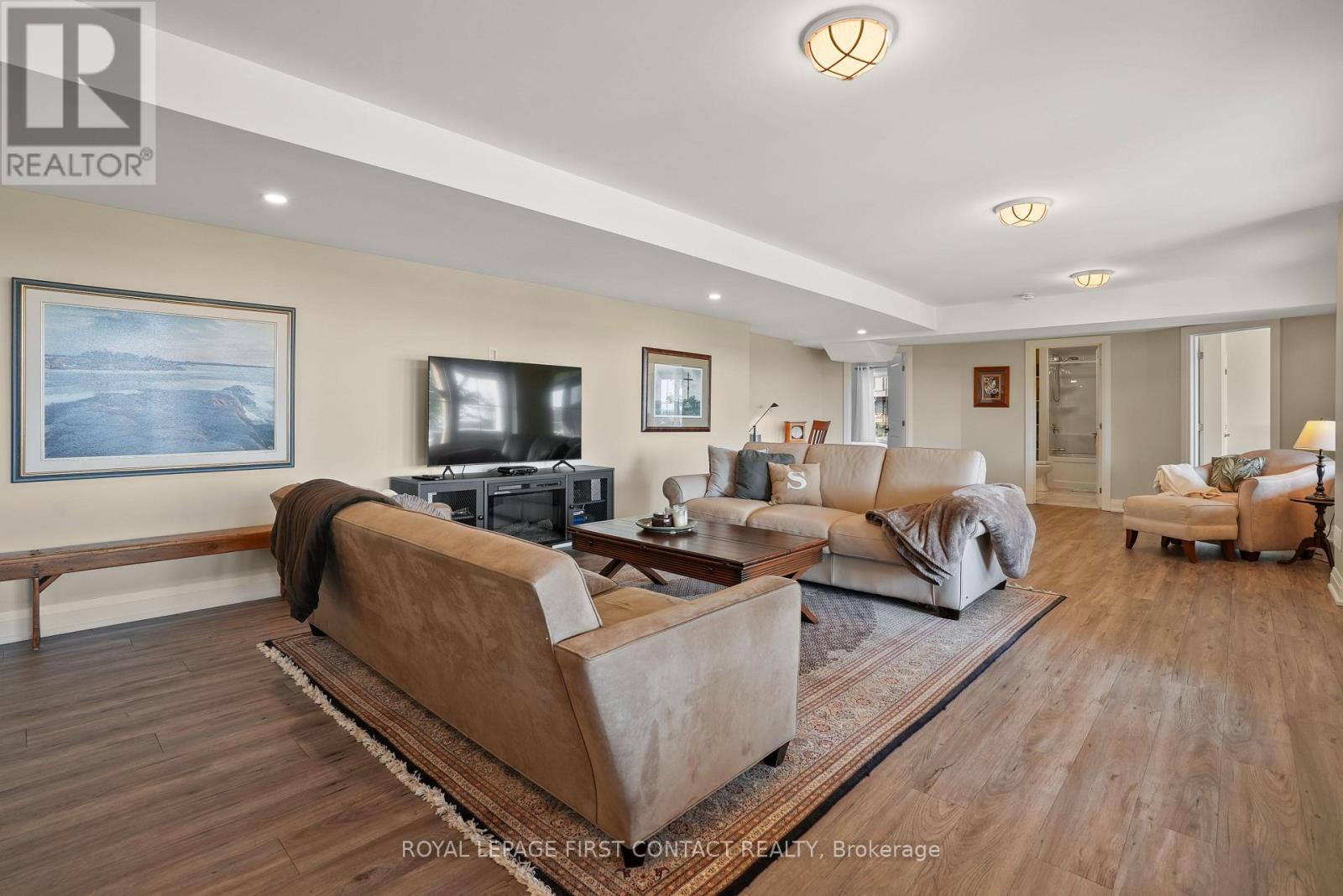 












3 MORGAN DRIVE

,
Oro-Medonte,




Ontario
L0K1E0

