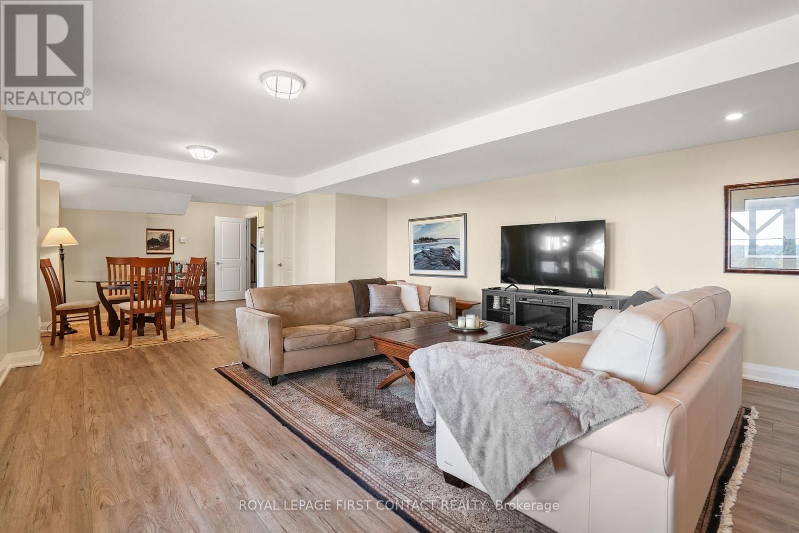 












3 MORGAN DRIVE

,
Oro-Medonte,




Ontario
L0K1E0

