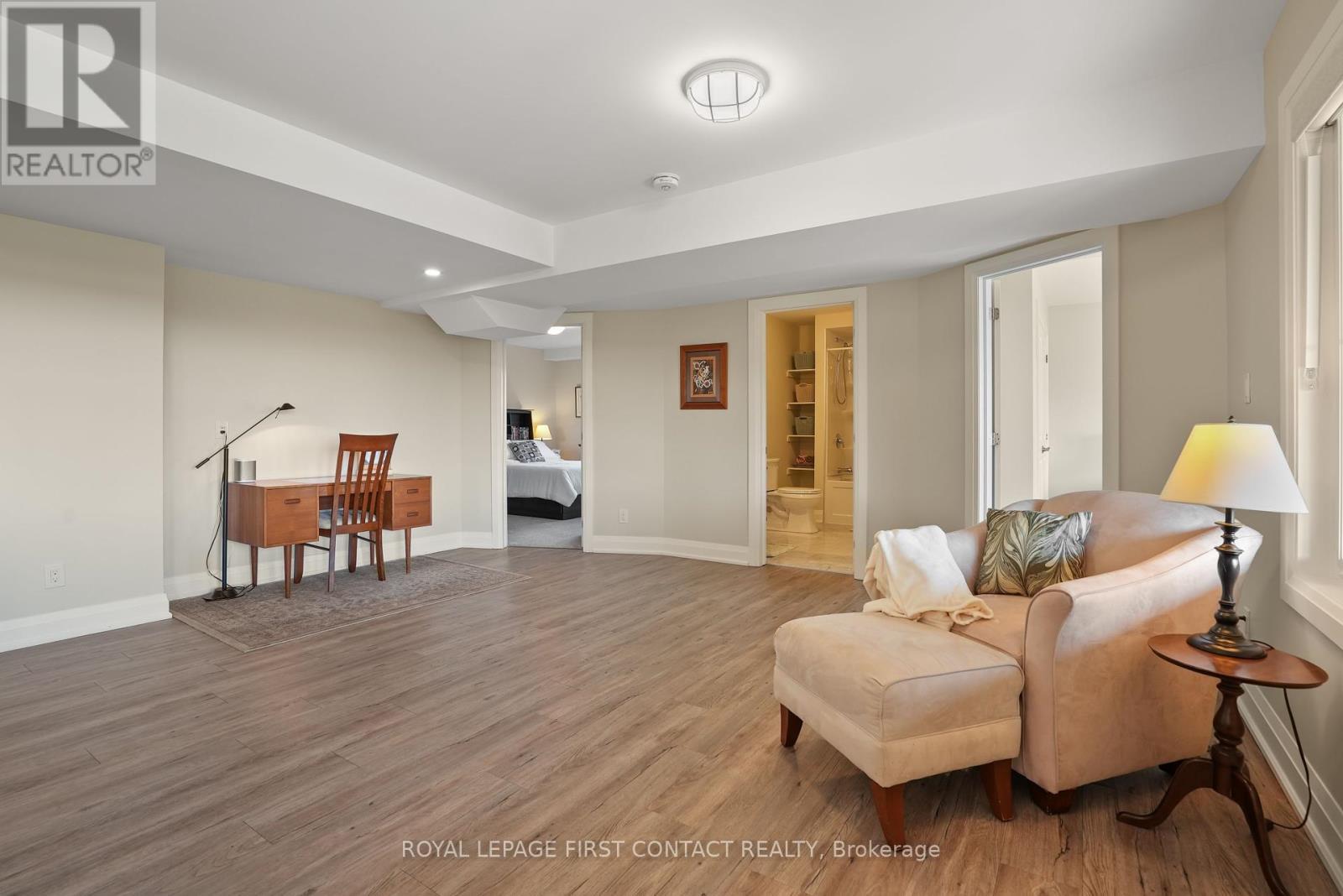 












3 MORGAN DRIVE

,
Oro-Medonte,




Ontario
L0K1E0

