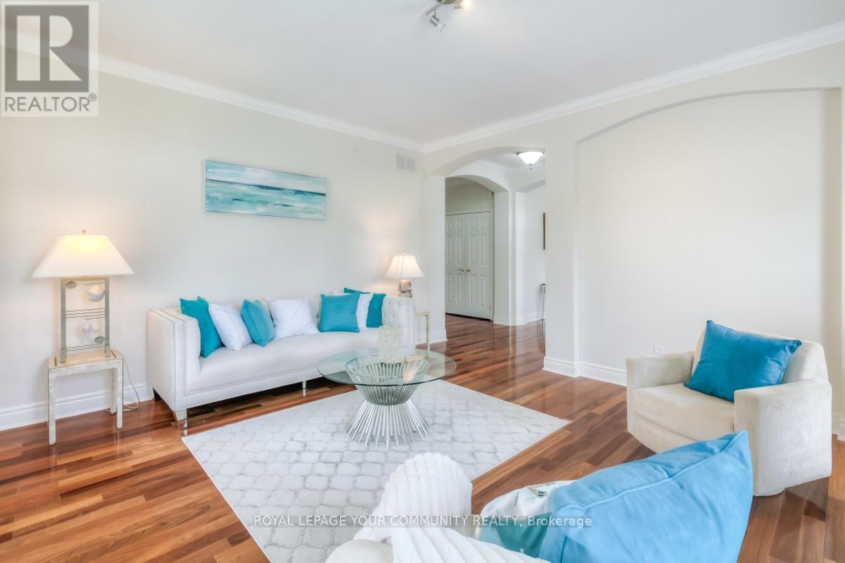 












143 LEGENDARY TRAIL

,
Whitchurch-Stouffville,




Ontario
L4A1W5


