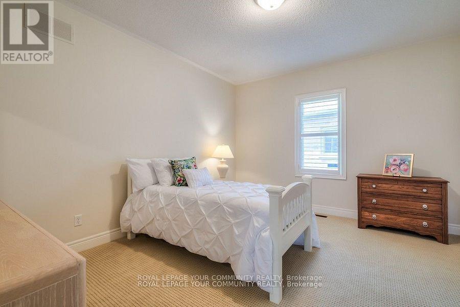 












143 LEGENDARY TRAIL

,
Whitchurch-Stouffville,




Ontario
L4A1W5

