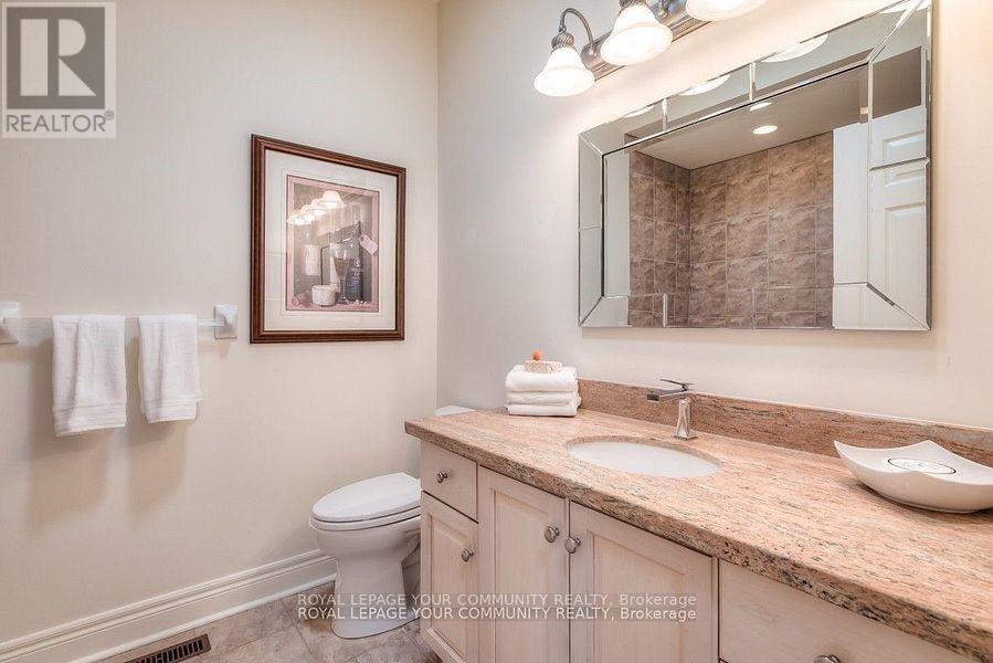 












143 LEGENDARY TRAIL

,
Whitchurch-Stouffville,




Ontario
L4A1W5

