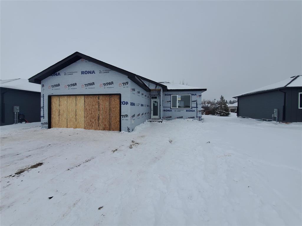 












398 St Alphonse Avenue

,
Ste Anne,




Manitoba
R5H0B1

