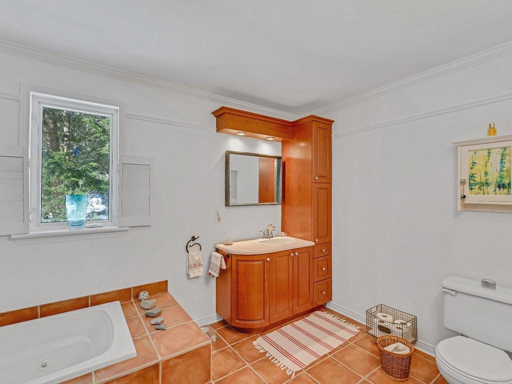 









648


Ch. du Bocage

,
Béthanie,




QC
J0E2L1

