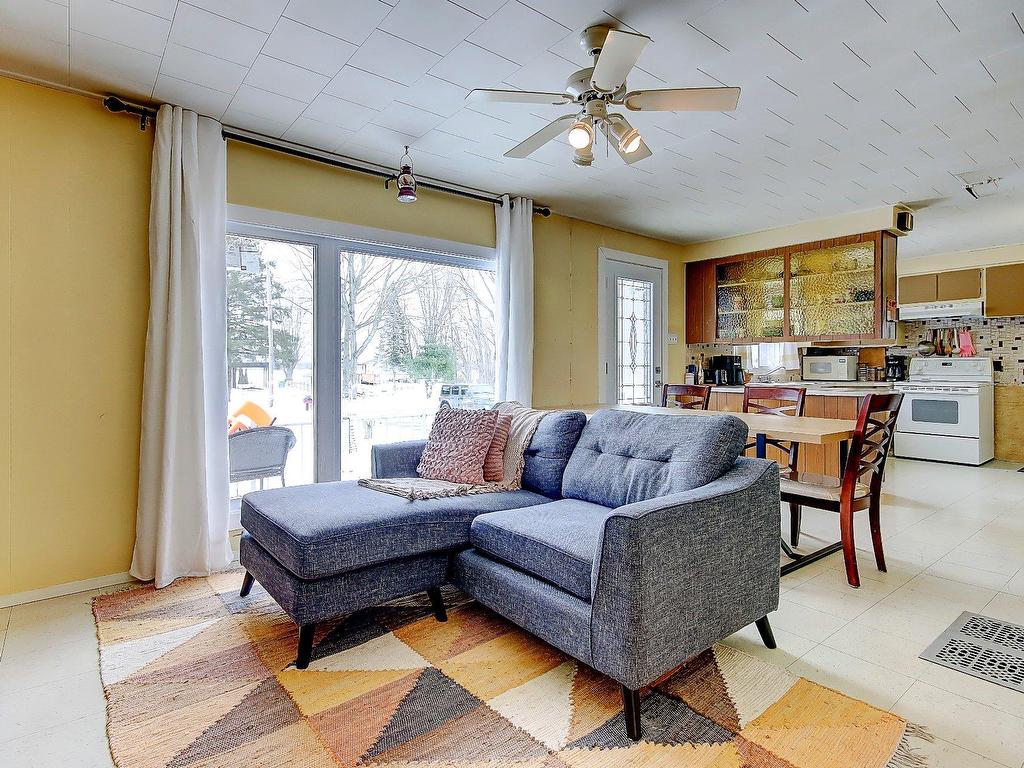 









286


Rg de la Barbotte

,
Lacolle,




QC
J0J1J0

