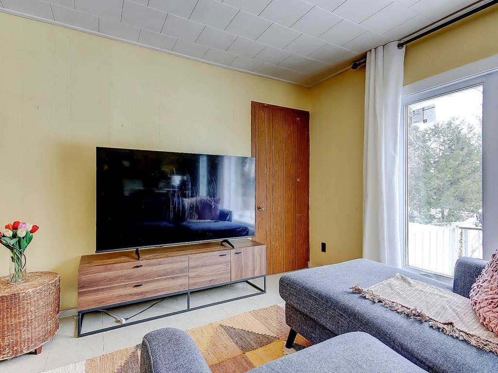 









286


Rg de la Barbotte

,
Lacolle,




QC
J0J1J0

