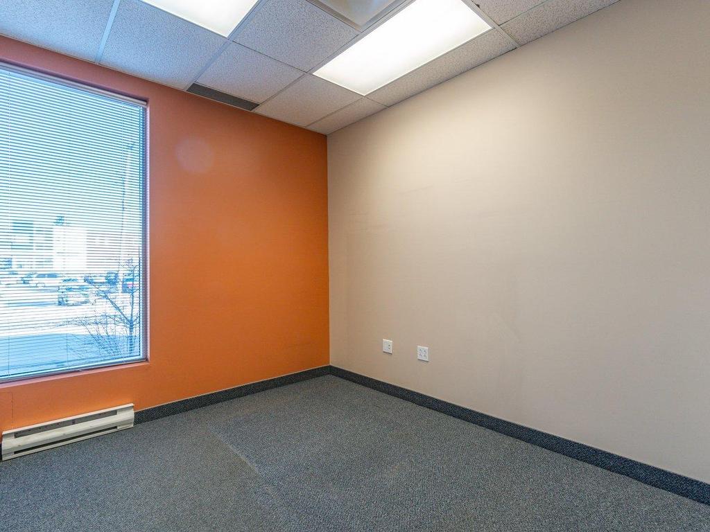 









786


Rue King E.

,
Sherbrooke (Fleurimont),




QC
J1G1C5

