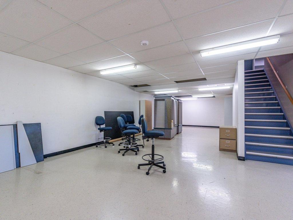 









786


Rue King E.

,
Sherbrooke (Fleurimont),




QC
J1G1C5

