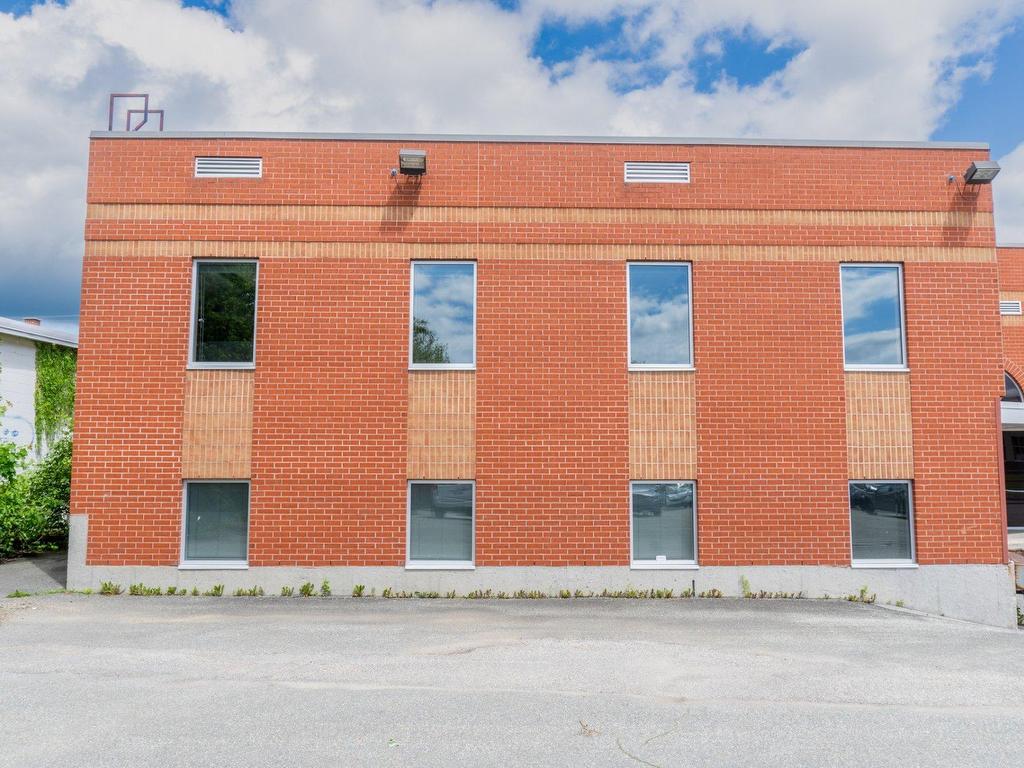 









786


Rue King E.

,
Sherbrooke (Fleurimont),




QC
J1G1C5

