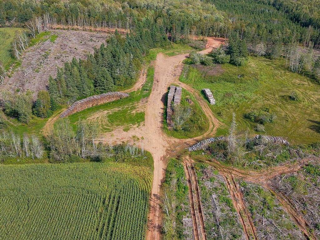 












Acreage St. Patrick's Road

,
New Glasgow,







PE
C0A 1N0

