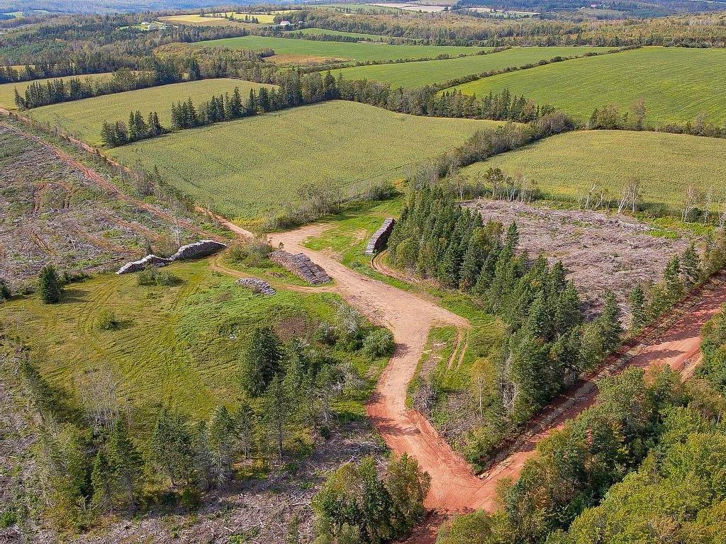 












Acreage St. Patrick's Road

,
New Glasgow,







PE
C0A 1N0

