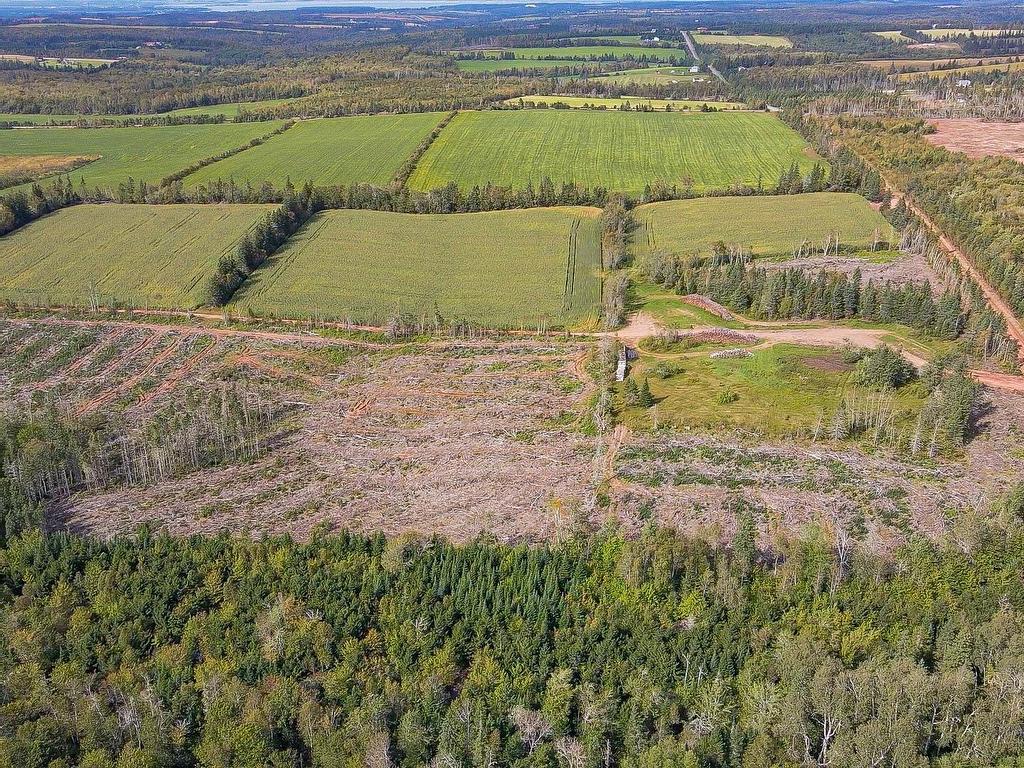 












Acreage St. Patrick's Road

,
New Glasgow,







PE
C0A 1N0

