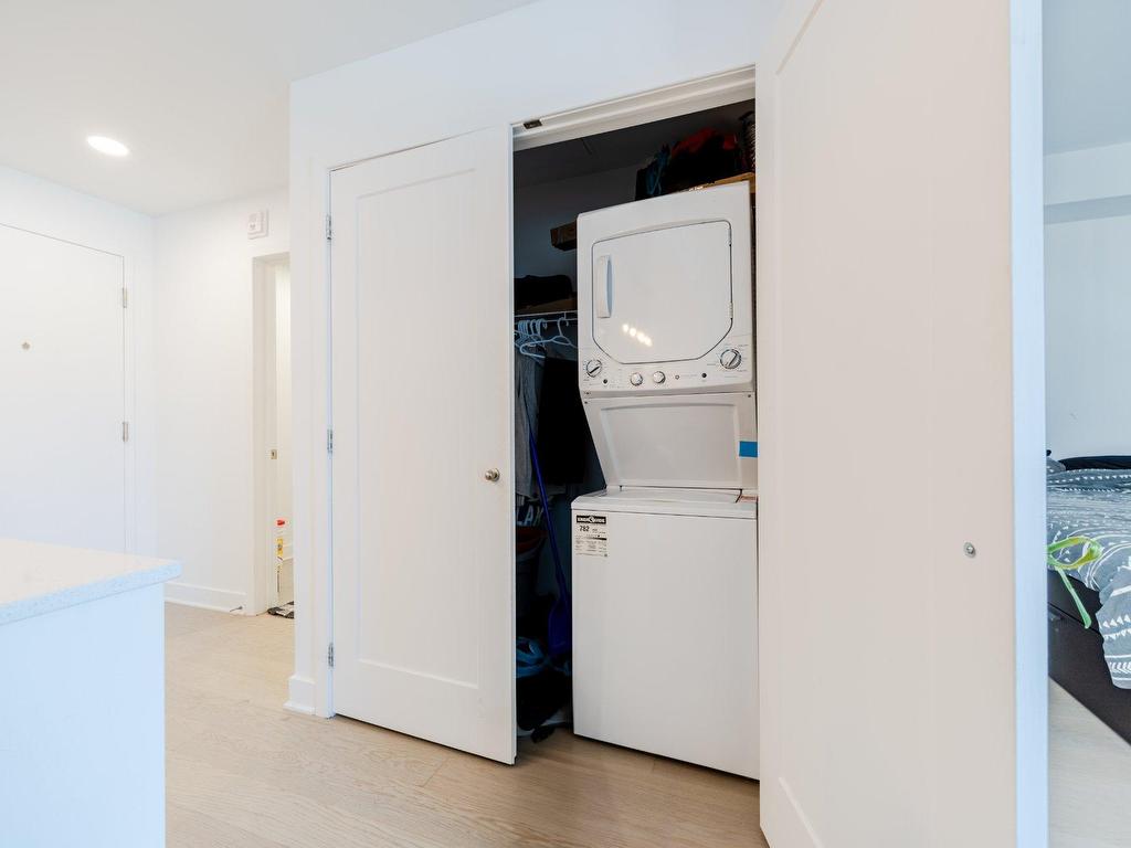 









7070


Boul. Newman

, 407,
Montréal (LaSalle),




QC
H8N0K1

