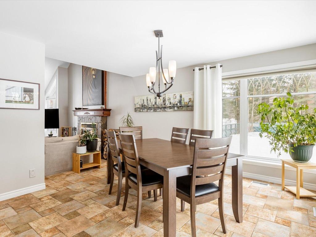 









41


Rue Leval

,
Trois-Rivières,




QC
G8W2J8

