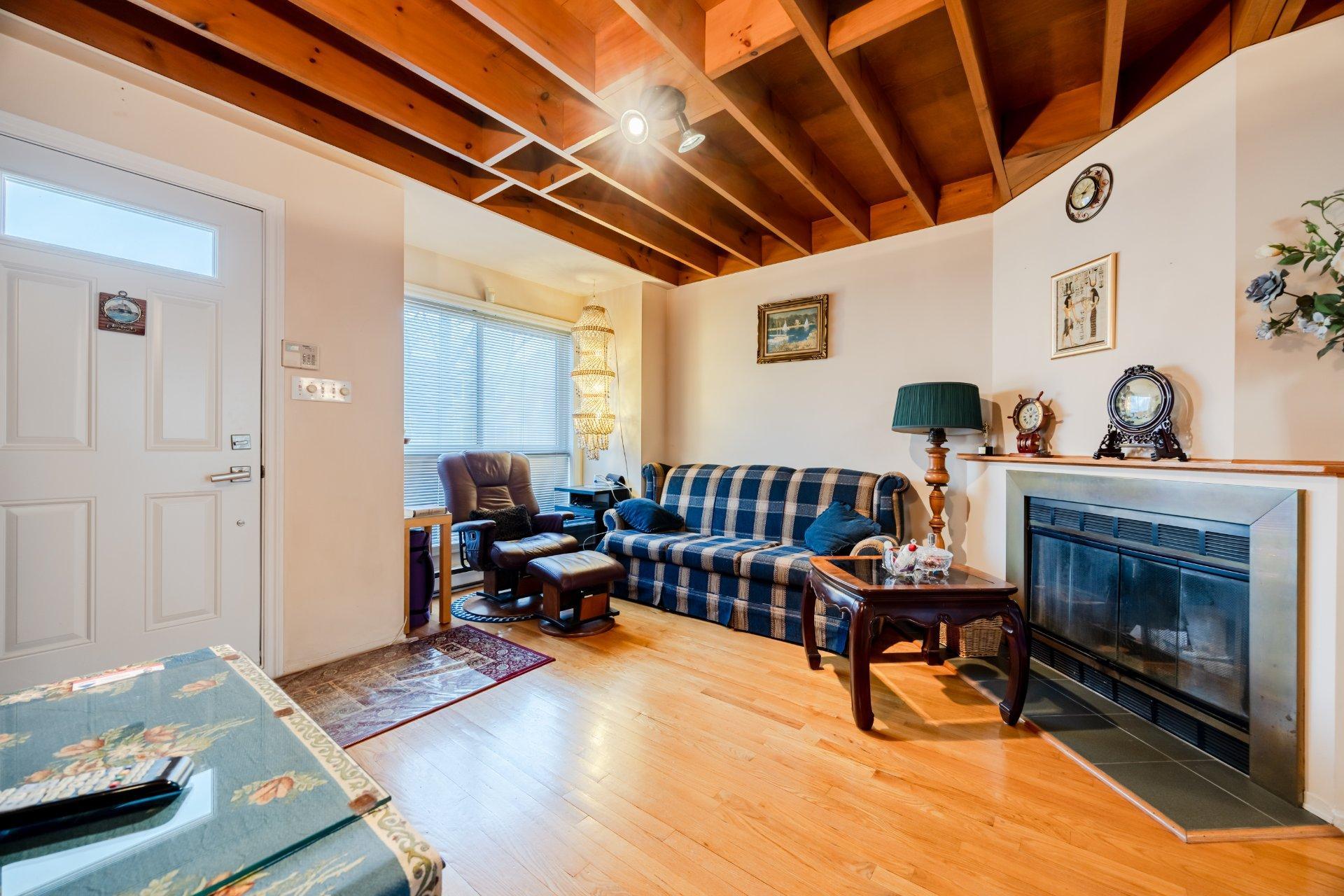 









5166Z


Rue Joseph-A.-Rodier

,
Montréal (Mercier/Hochelaga-Maisonneuve),




QC
H1K5C9

