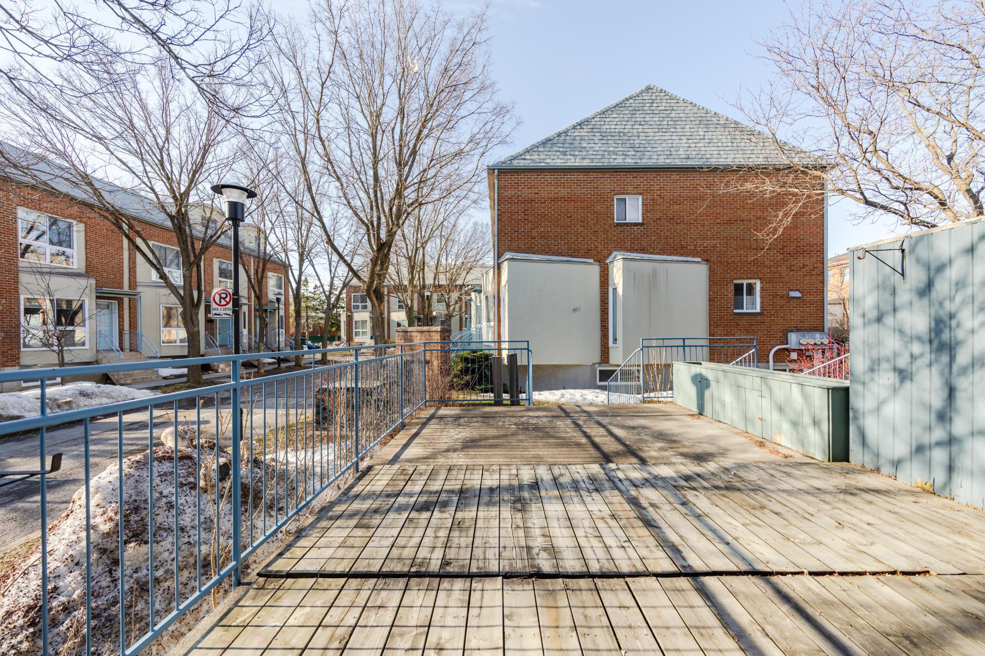 









5166Z


Rue Joseph-A.-Rodier

,
Montréal (Mercier/Hochelaga-Maisonneuve),




QC
H1K5C9

