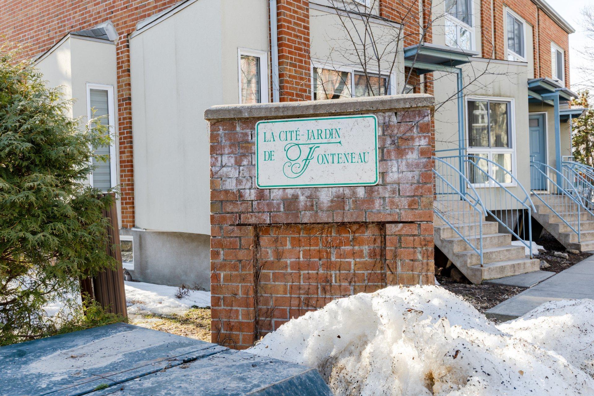 









5166Z


Rue Joseph-A.-Rodier

,
Montréal (Mercier/Hochelaga-Maisonneuve),




QC
H1K5C9


