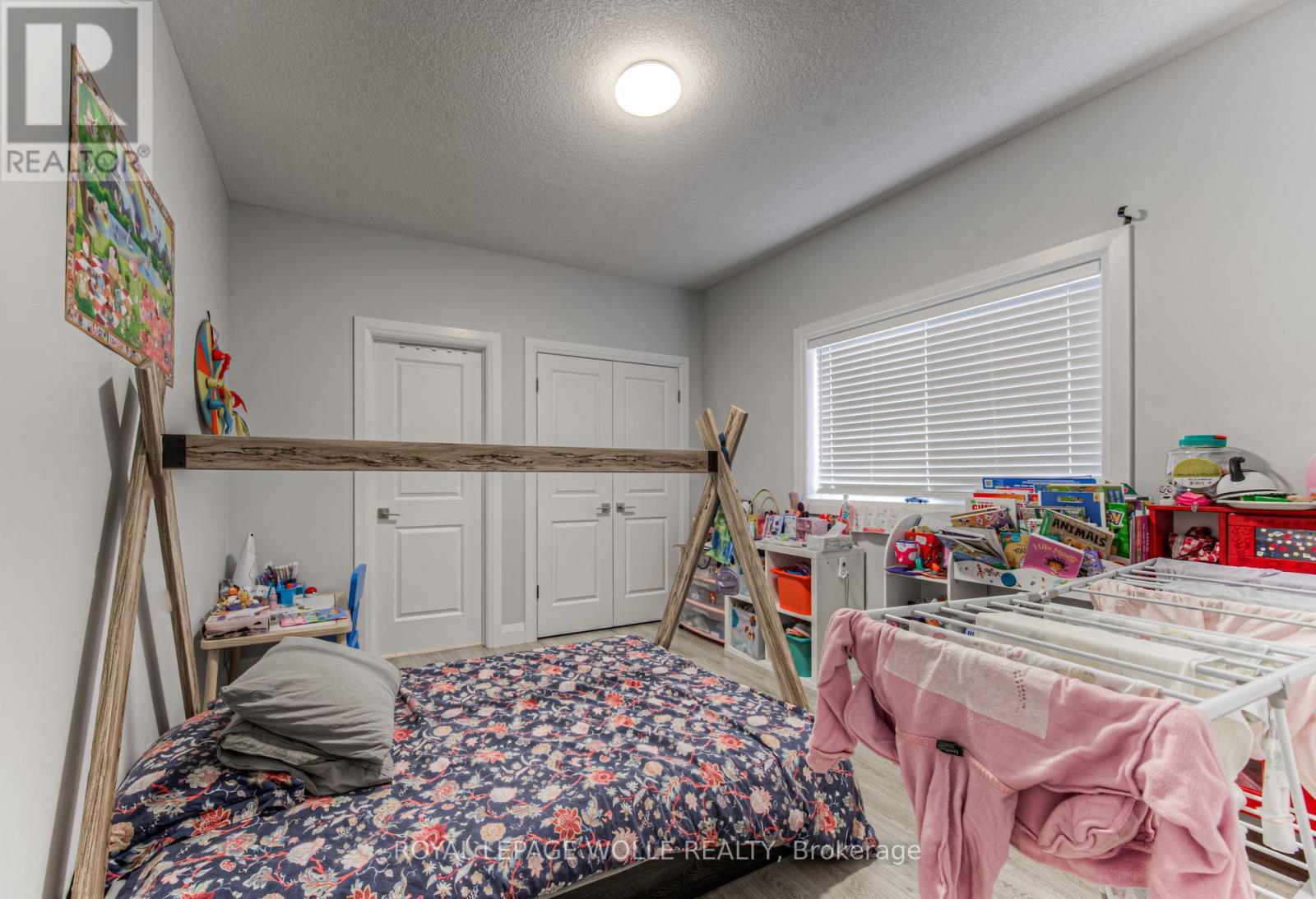 












204 FIFTH AVENUE

,
Kitchener,




Ontario
N2C1P7

