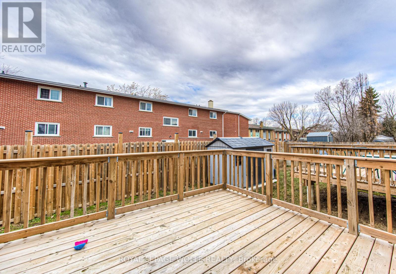 












204 FIFTH AVENUE

,
Kitchener,




Ontario
N2C1P7

