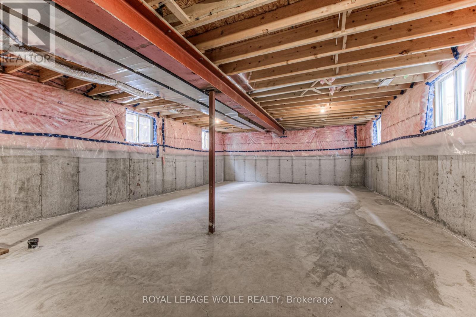 












204 FIFTH AVENUE

,
Kitchener,




Ontario
N2C1P7


