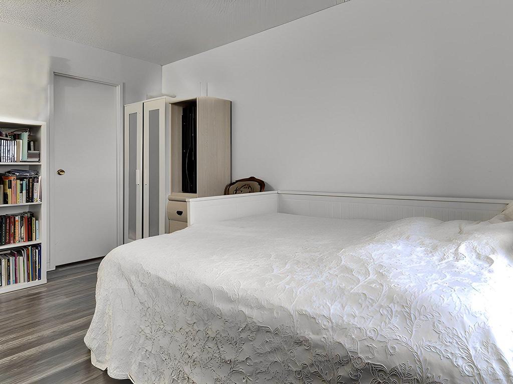 









1550


Av. Panama

, 620,
Brossard,




QC
J4W2W3

