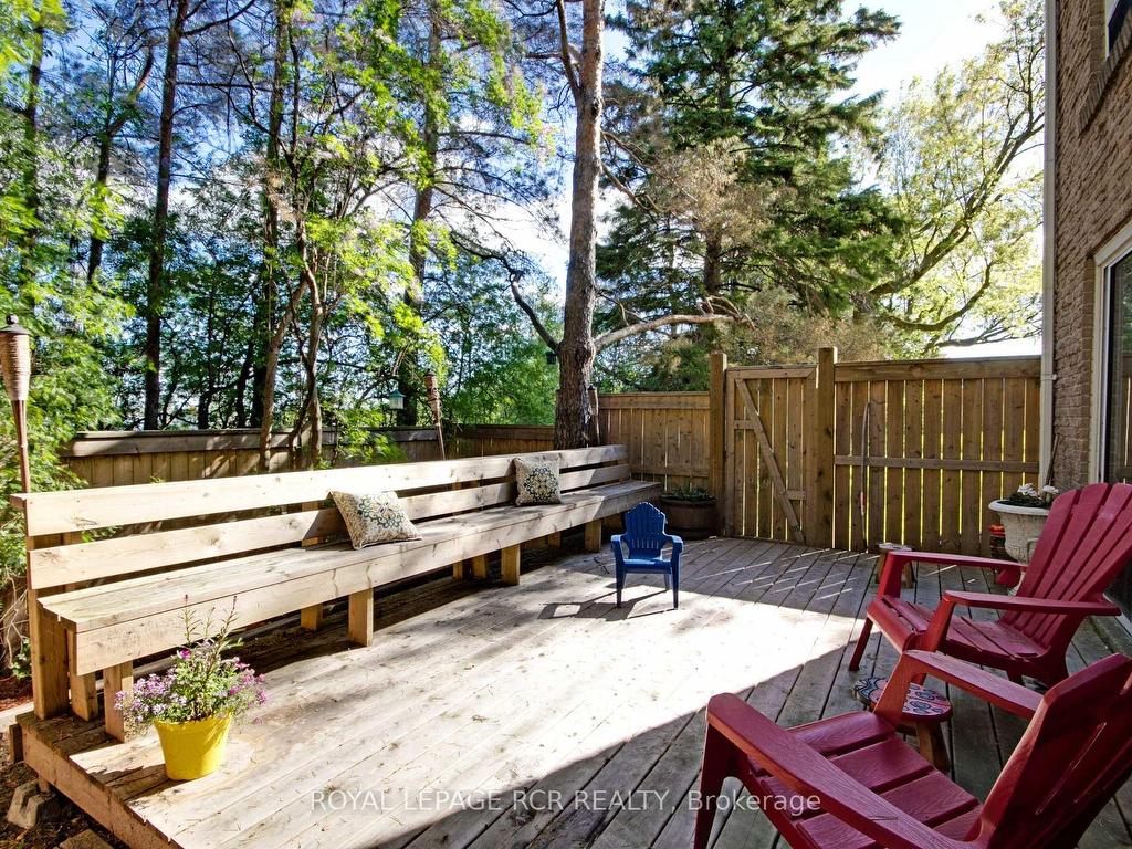









22


Henderson

Drive,
Aurora,




ON
L4G 3L2

