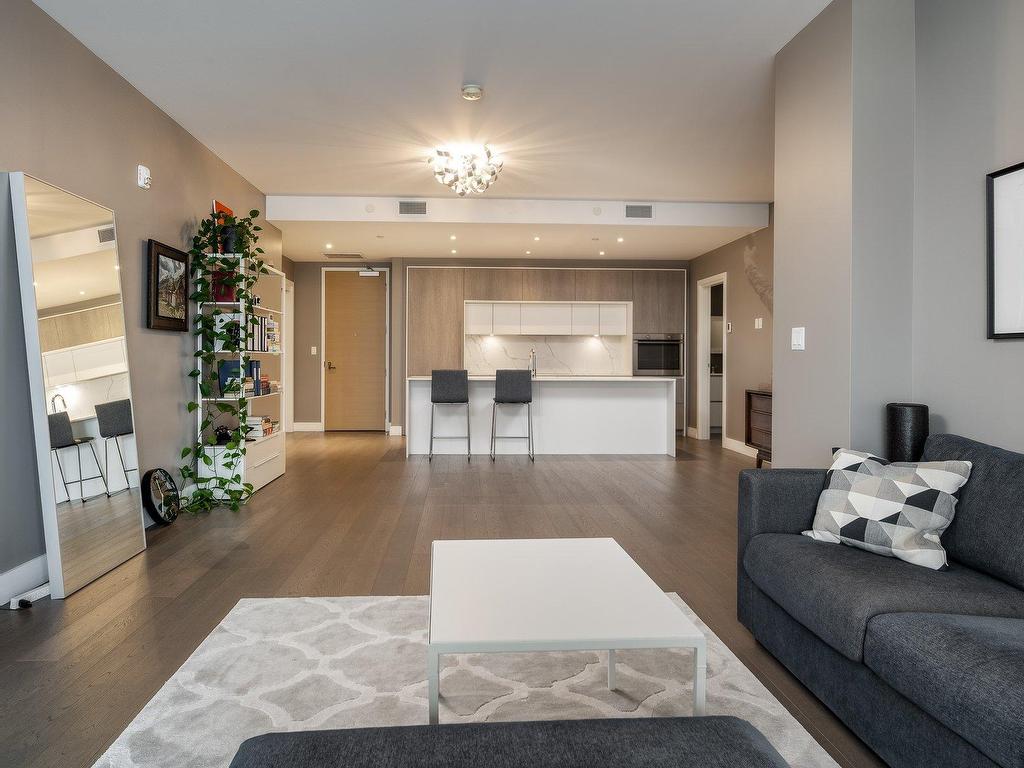 









36


Ch. du Bord-du-Lac-Lakeshore

, 103,
Pointe-Claire,




QC
H9S0B3

