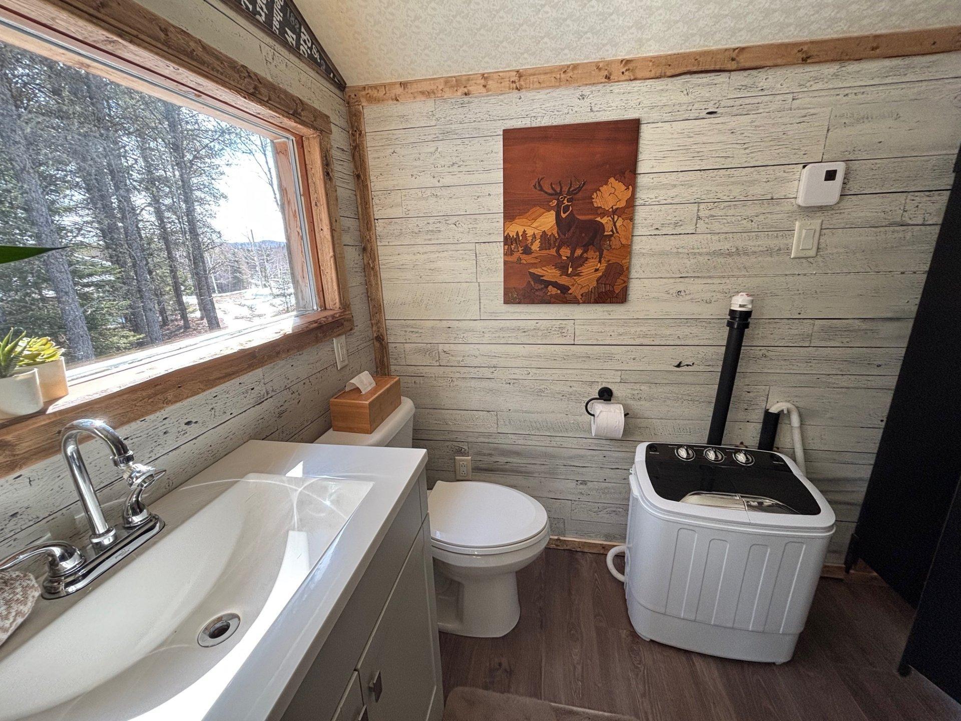 









80


Ch. Desroches

,
Saint-Zénon,




QC
J0K3N0


