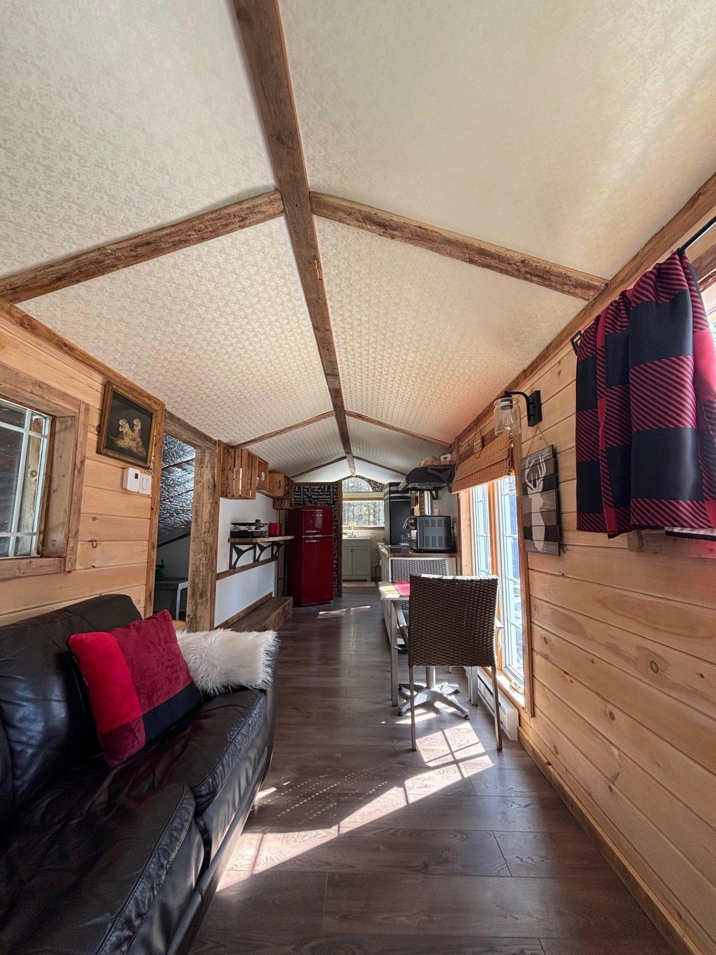 









80


Ch. Desroches

,
Saint-Zénon,




QC
J0K3N0

