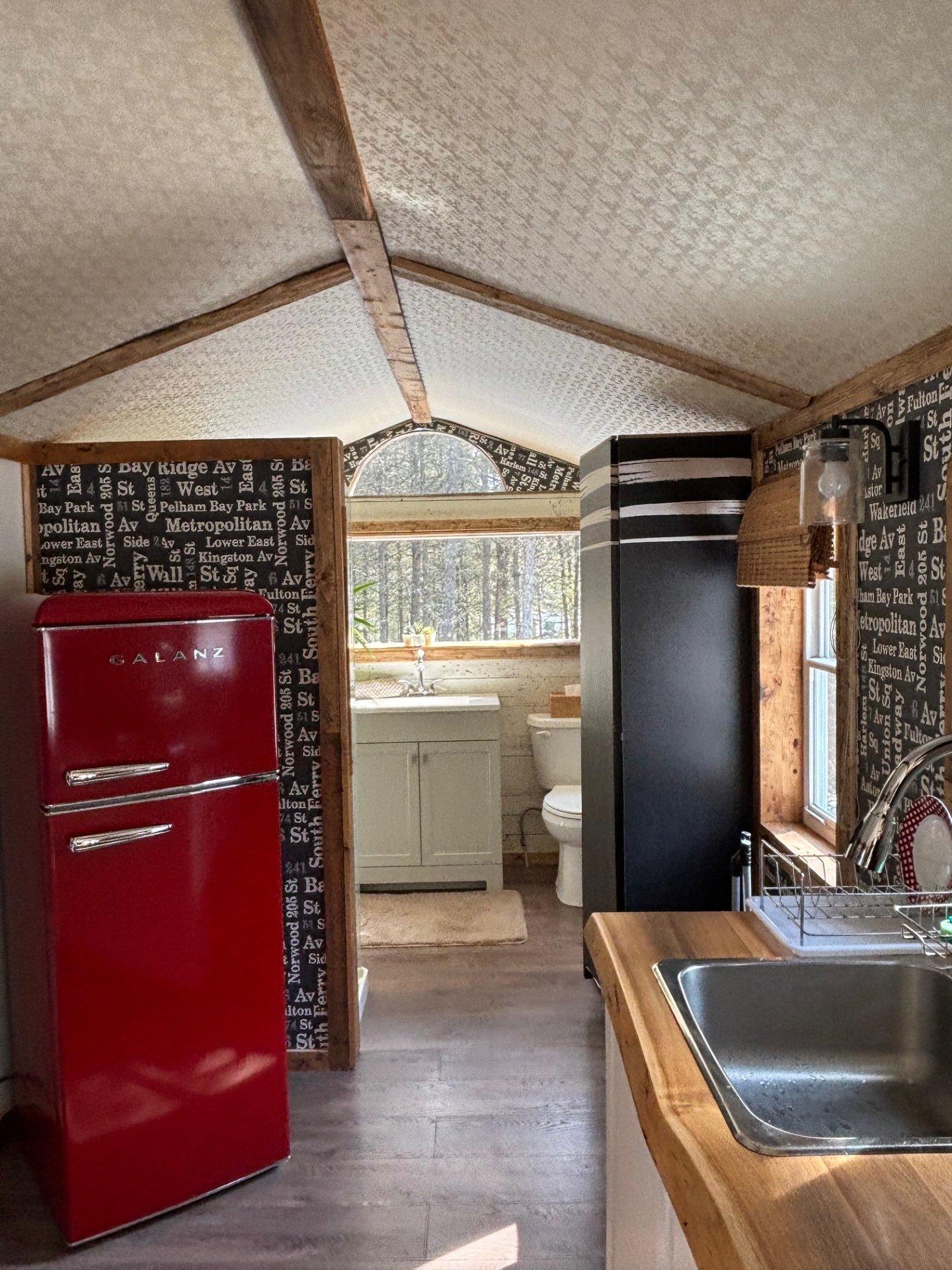









80


Ch. Desroches

,
Saint-Zénon,




QC
J0K3N0

