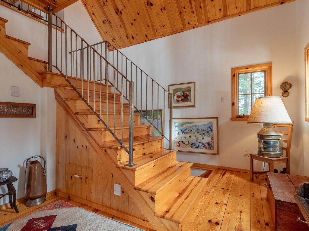 









11


Rue de la Salamandre

,
Saint-Étienne-de-Bolton,




QC
J0E1G0

