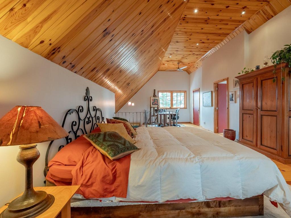 









11


Rue de la Salamandre

,
Saint-Étienne-de-Bolton,




QC
J0E1G0

