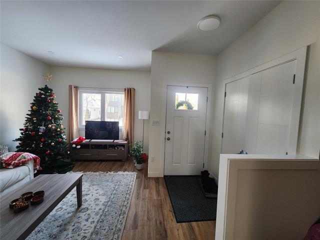 









844


Carter

AVE,
Winnipeg,




MB
R3M 2E1


