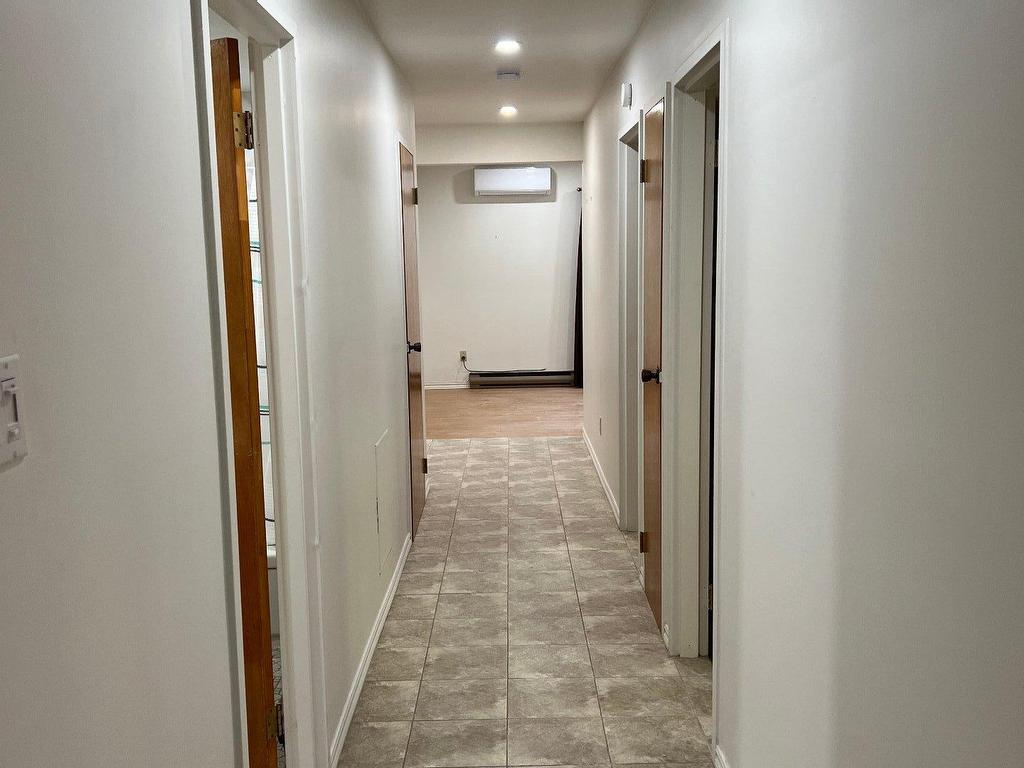 









775


Mtée Montrougeau

, 5,
Laval (Fabreville),




QC
H7P3M1


